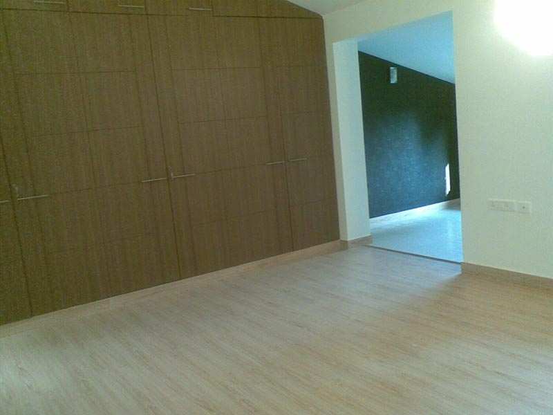 4 BHK Apartment 400 Sq. Yards for Rent in Block B