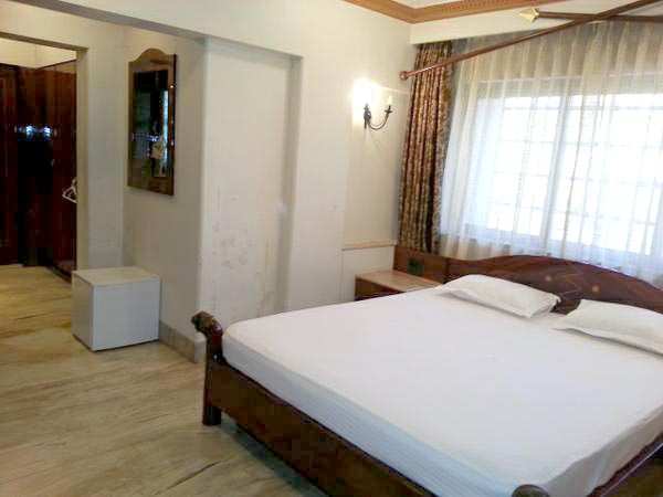 3 BHK 200 Sq. Yards Builder Floor for Rent in Jungpura Extension, Jangpura, Delhi