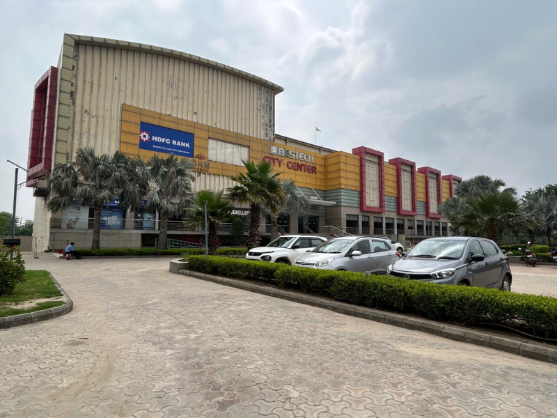  500 Sq.ft. Commercial Shop for Sale in NH 8, Dharuhera