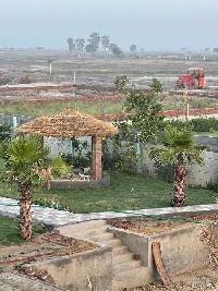 2 BHK Farm House for Sale in Yamuna Expressway, Greater Noida