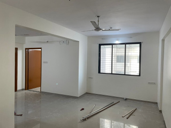 2 BHK Flat for Rent in Vesu, Surat