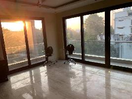 4 BHK Builder Floor for Sale in Block A Kailash Colony, Delhi