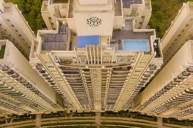 3 BHK 2100 Sq.ft. Apartment for Rent in Sector 104 Noida