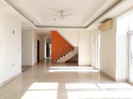 5 BHK Flat for Rent in Sector 104 Noida