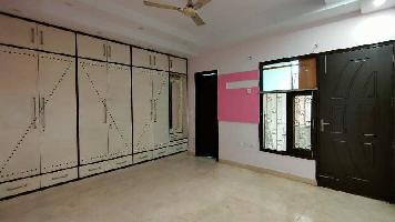 4 BHK Builder Floor for Sale in Vikas Puri, Delhi