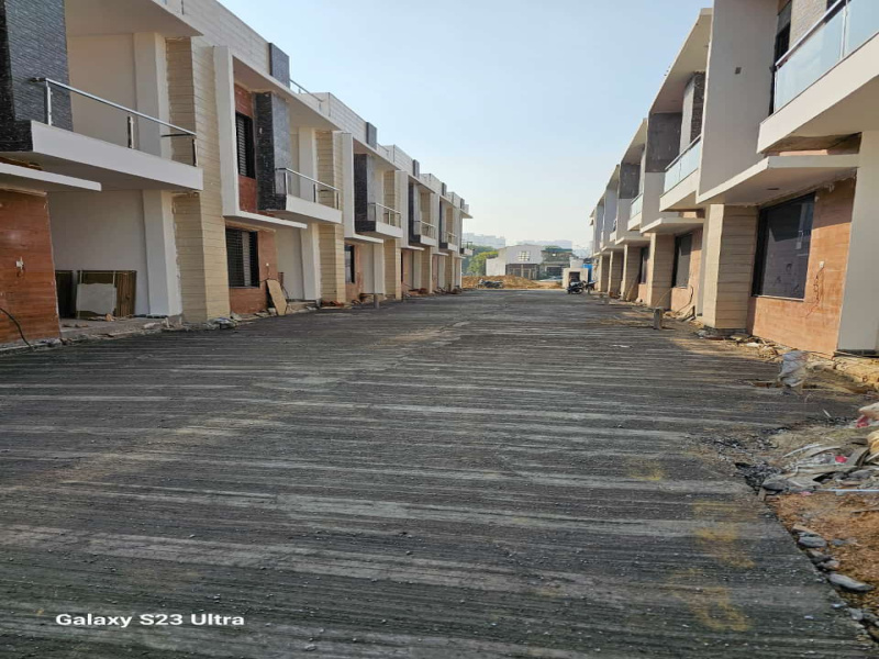 3 BHK Apartment 87 Sq. Yards for Sale in Sector 16B Greater Noida West