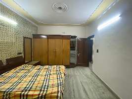 4 BHK House & Villa for Rent in Block E Shastri Nagar, Delhi