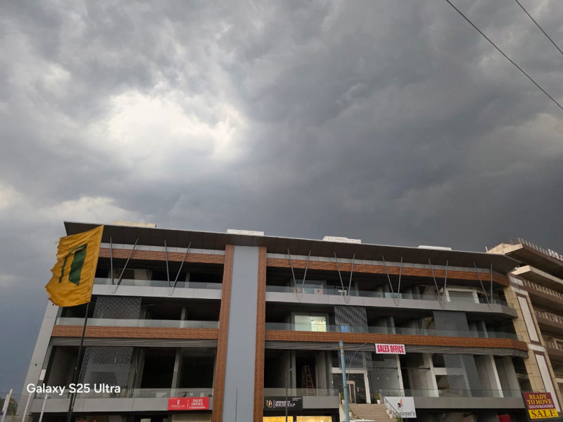  Showroom 1440 Sq.ft. for Sale in Airport Road, Zirakpur