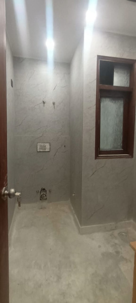 2 BHK Builder Floor 900 Sq.ft. for Sale in Ramesh Nagar, Delhi