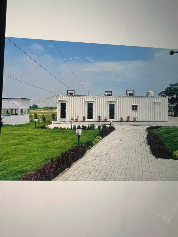  100 Sq. Yards Residential Plot for Sale in Aerocity, Mohali