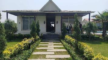 4 BHK Farm House for Sale in Sector 150 Noida