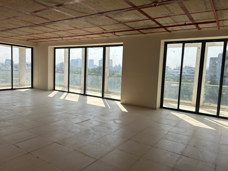  Office Space 6560 Sq.ft. for Sale in Shivaji Nagar, Pune