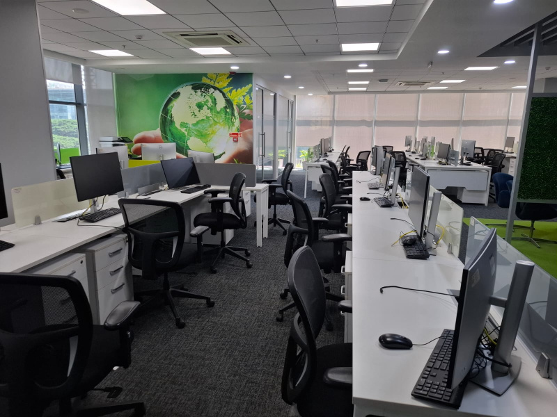  13200 Sq.ft. Office Space for Sale in Viman Nagar, Pune