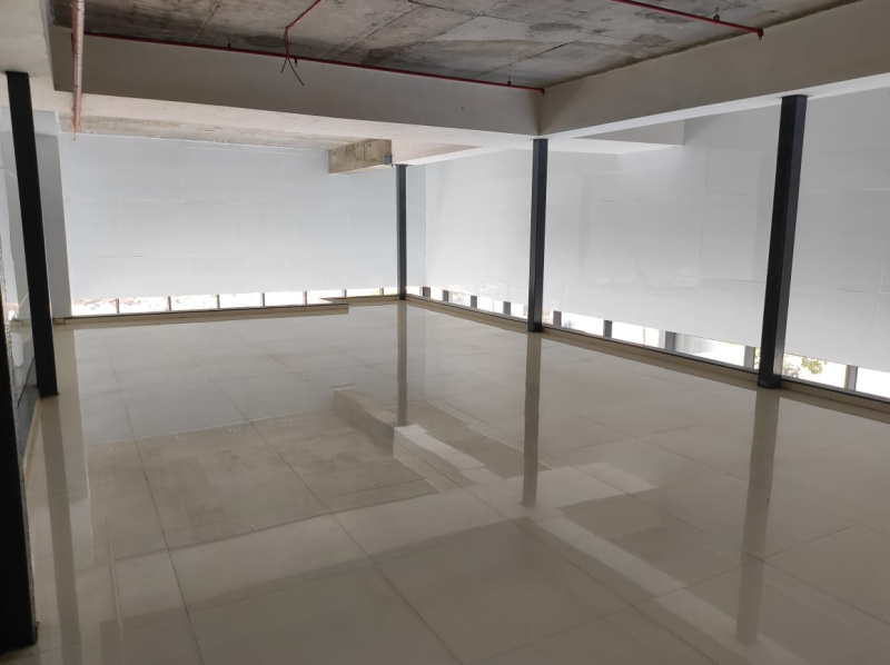  2400 Sq.ft. Showroom for Rent in Viman Nagar, Pune