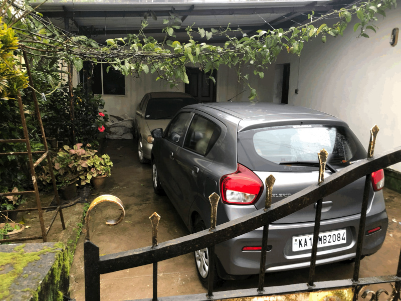 7 BHK 8 Cent House for Sale in Madikeri, Kodagu