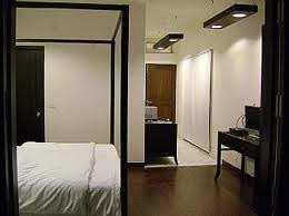 1 BHK Flat for Rent in DLF Phase III, Gurgaon