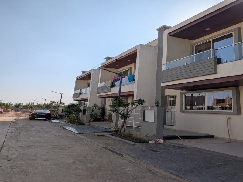 3 BHK 2450 Sq.ft. Villa for Sale in Bhatagaon, Raipur