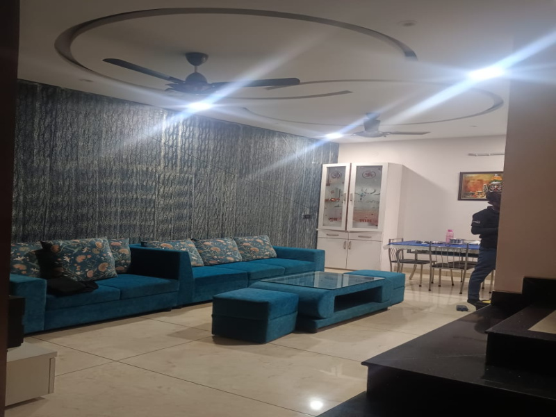 3 BHK 2600 Sq.ft. House for Sale in Vidhan Sabha Road, Raipur