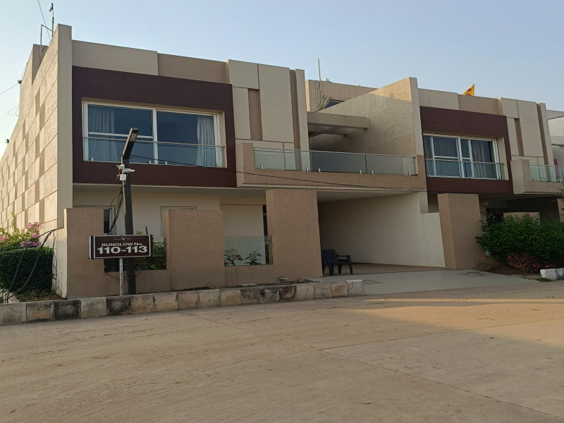 4 BHK 2550 Sq.ft. Villa for Sale in Kamal Vihar, Raipur