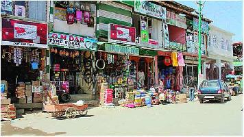  Commercial Shop for Rent in Tilekar Nagar, Kondhwa Budruk, Pune