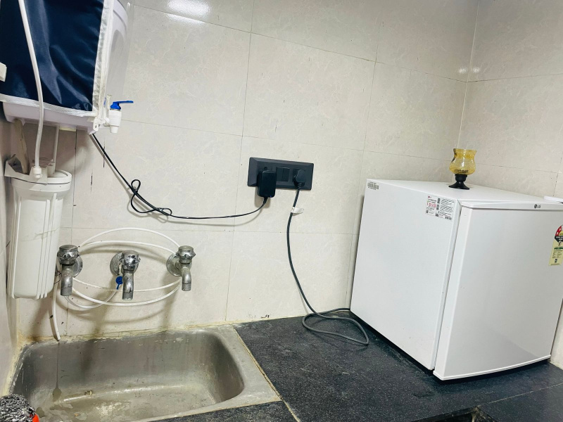  534 Sq.ft. Office Space for Rent in Janakpuri, Delhi