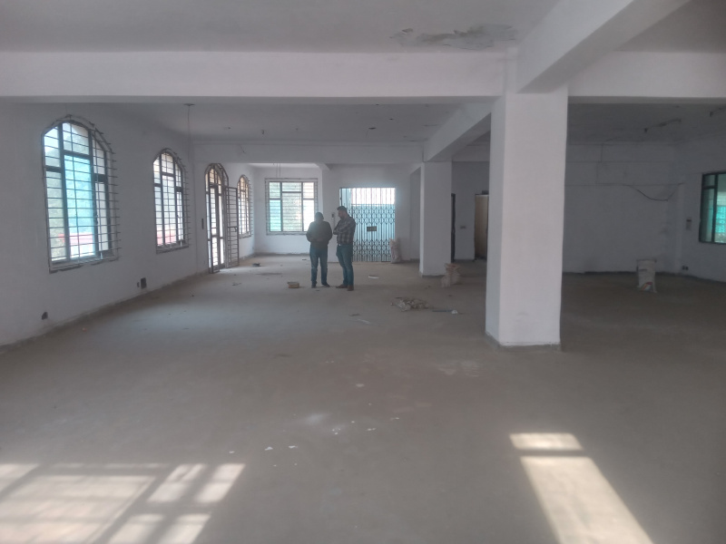  Showroom 24000 Sq.ft. for Rent in Sector 34 Gurgaon