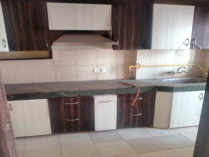 2 BHK Apartment 825 Sq.ft. for Rent in Sector 137 Noida