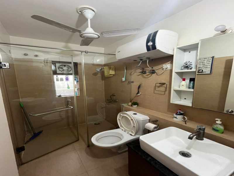 5 BHK Apartment 2950 Sq.ft. for Sale in Sector 137 Noida