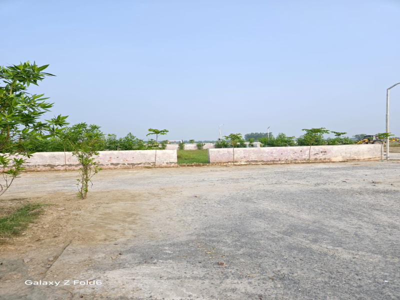  Residential Plot 100 Sq. Yards for Sale in Yamuna Expressway, Greater Noida