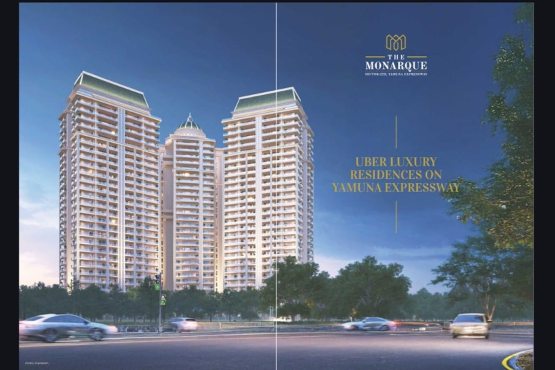 3 BHK 2458 Sq.ft. Apartment for Sale in Yamuna Expressway, Greater Noida