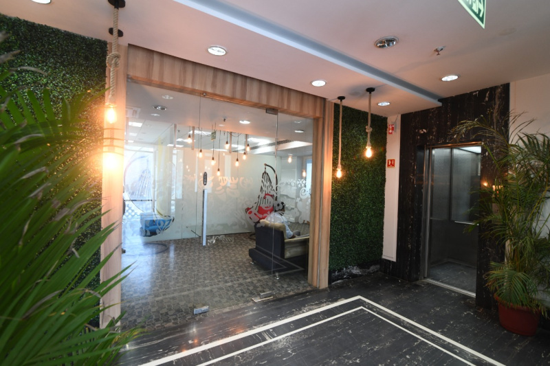  Office Space 7200 Sq.ft. for Rent in Andheri East, Mumbai