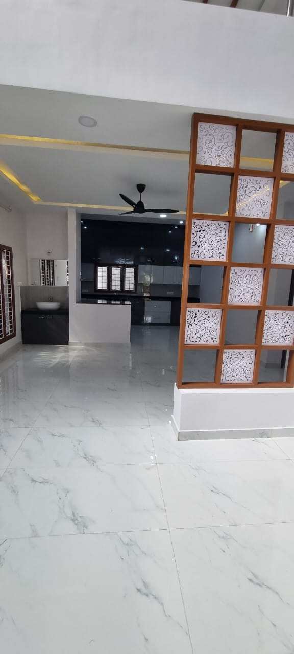 5 BHK Villa 3510 Sq.ft. for Sale in LIC Colony, Tiruchirappalli