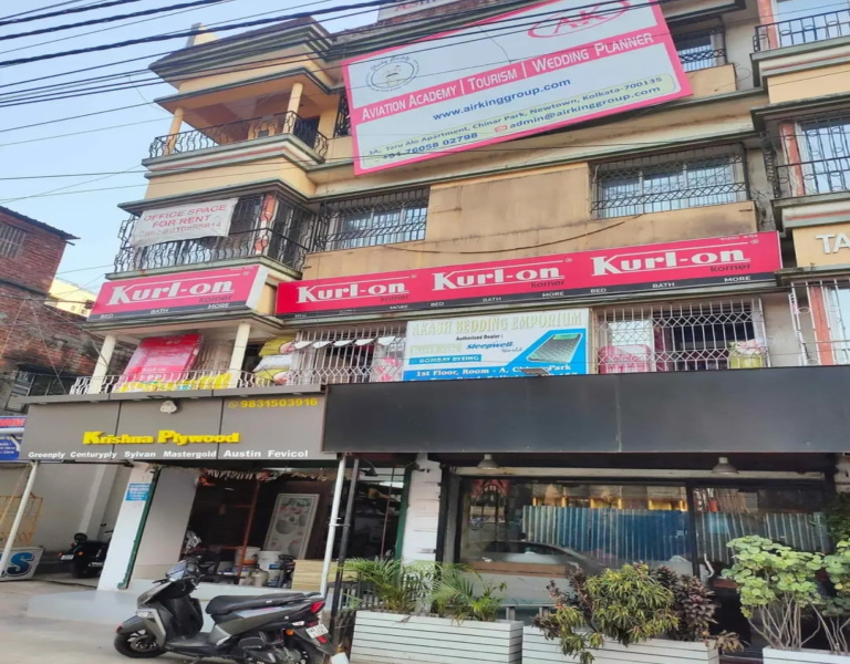  Office Space 750 Sq.ft. for Rent in Chinar Park, Kolkata