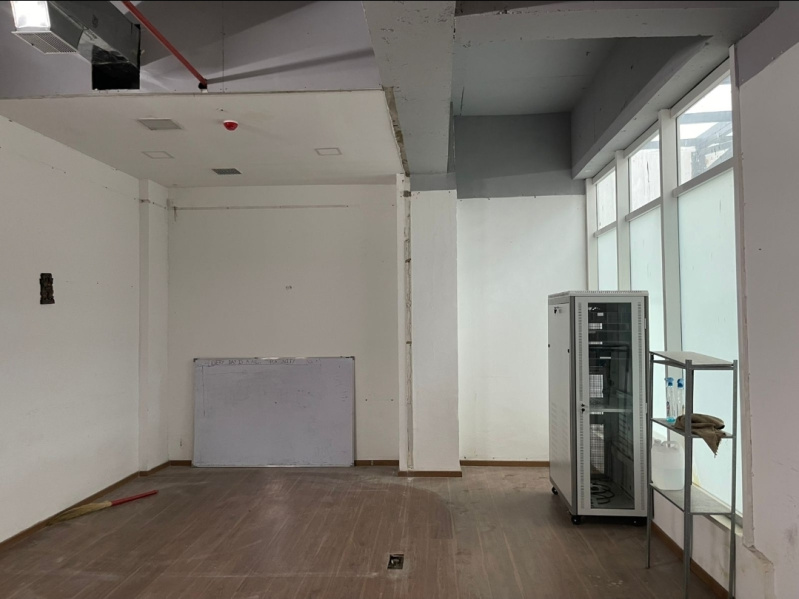  511 Sq.ft. Office Space for Rent in Mulund West, Mumbai