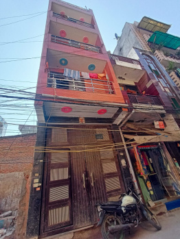 7 BHK House for Sale in Dwarka Mor, Delhi