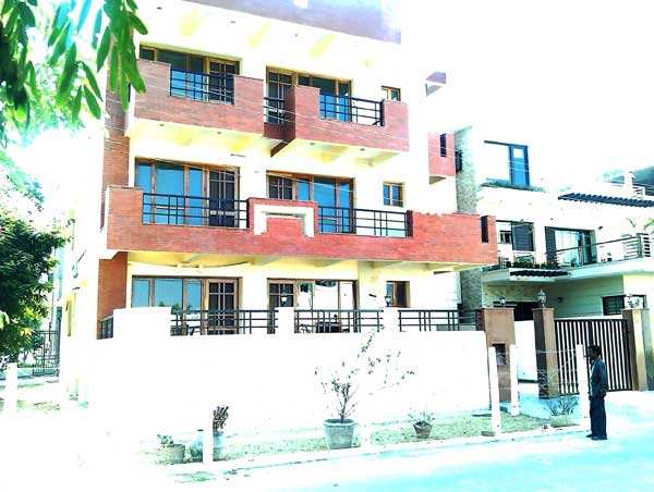 8 BHK House 7500 Sq.ft. for Rent in