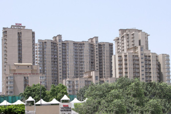  Penthouse for Sale in Majlis Park, Azadpur, Delhi