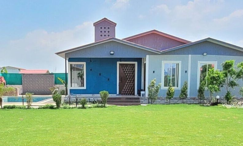 2 BHK Farm House 1500 Sq. Yards for Sale in Sector 151 Noida