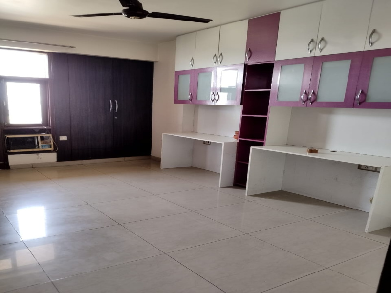2 BHK Apartment 1280 Sq.ft. for Rent in Crossing Republik, Ghaziabad