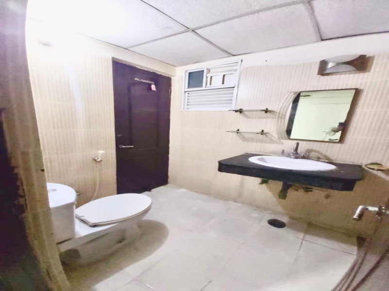 2 BHK Apartment 1150 Sq.ft. for Rent in Crossing Republik, Ghaziabad