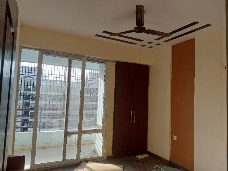 2 BHK Apartment 1070 Sq.ft. for Rent in Crossing Republik, Ghaziabad