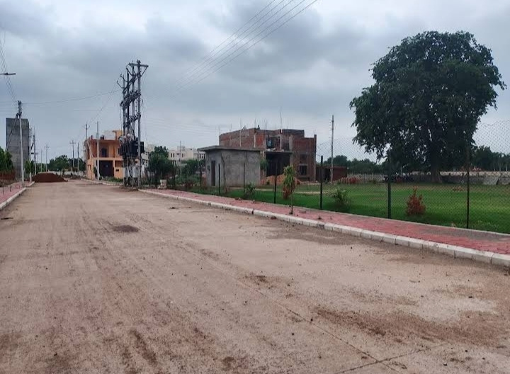 947 Sq.ft. Residential Plot for Sale in Junwani, Durg