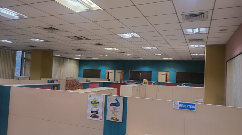  Office Space 3050 Sq.ft. for Rent in University Road, Pune
