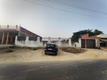  Hotels for Rent in Rajpura Colony, Bhadohi