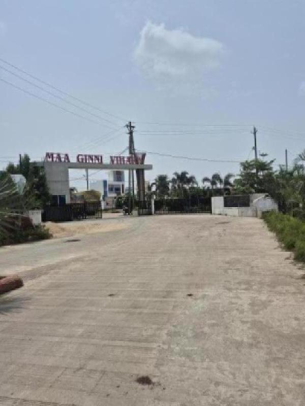 Residential Plot 525 Sq.ft. for Sale in A B Road, Indore