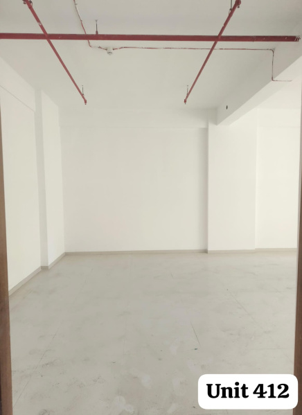  Office Space 1035 Sq.ft. for Sale in Wagle Estate, Thane