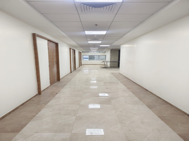  Office Space 1027 Sq.ft. for Sale in Wagle Estate, Thane