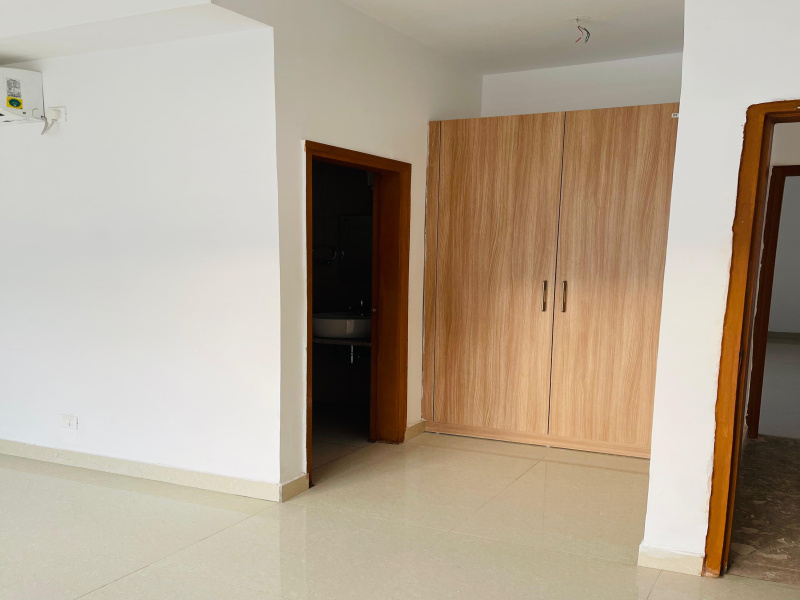 5 BHK Apartment 750 Sq.ft. for Rent in Sector 84 Gurgaon