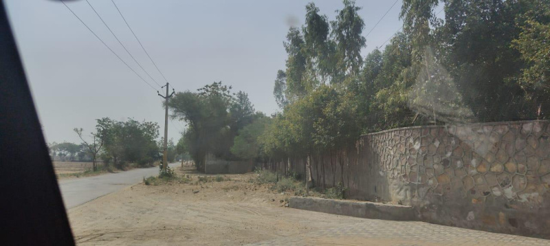  Agricultural Land 2 Acre for Sale in Sohna Palwal Road, Gurgaon