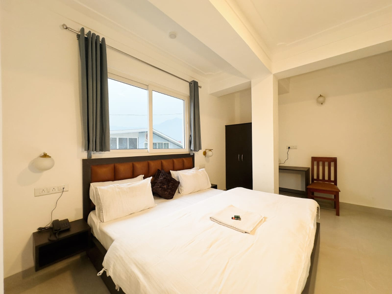  Hotels 4100 Sq.ft. for Rent in MG Marg, Gangtok